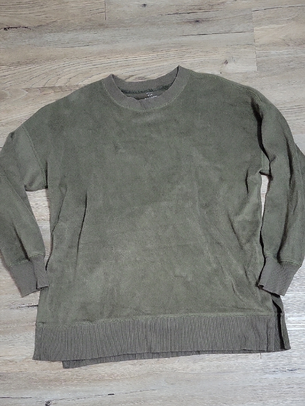 aerie Olive Green Women's Crewneck Pullover Sweater